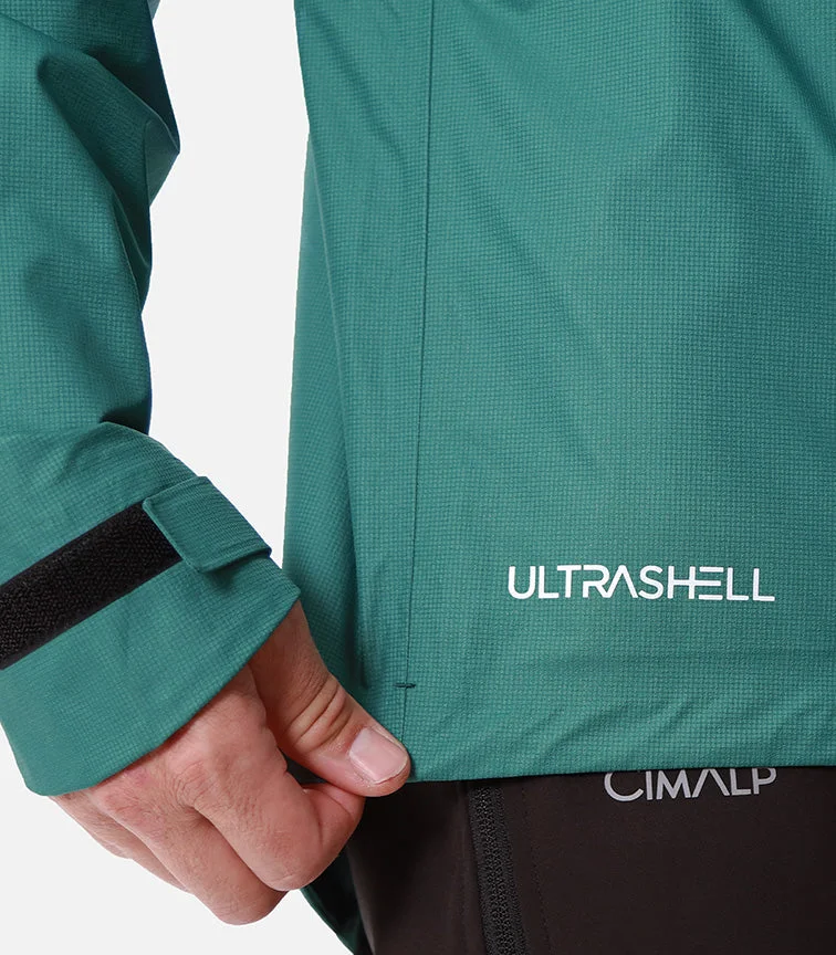 Détail de manche d'une veste imperméable Cimalp Ultrashell