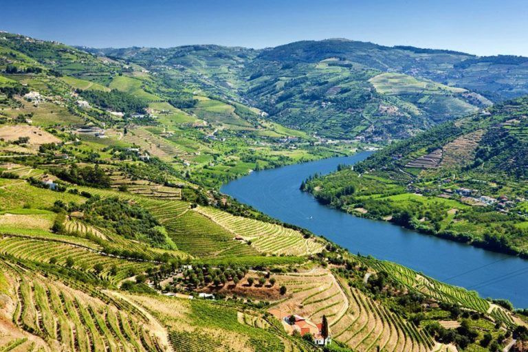 Vêtements et tenue idéale pour la vallée du Douro